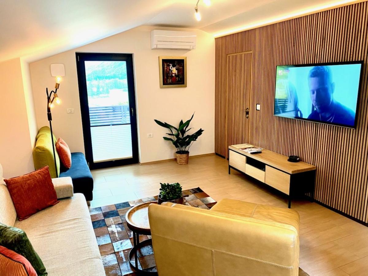 Apartments Pri Nas โคบาริด ภายนอก รูปภาพ